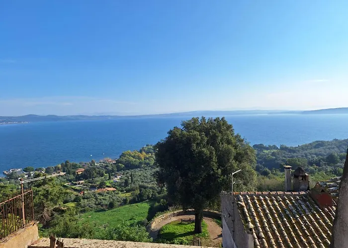 Infinity Bliss Apartament Bracciano (Rome)